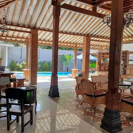 Villa Ndalem Sidoarum Syariah